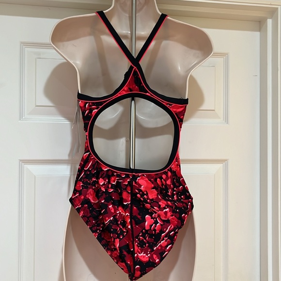 NWT TYR Dimondback Swimsuit Size 38 - Picture 4 of 7